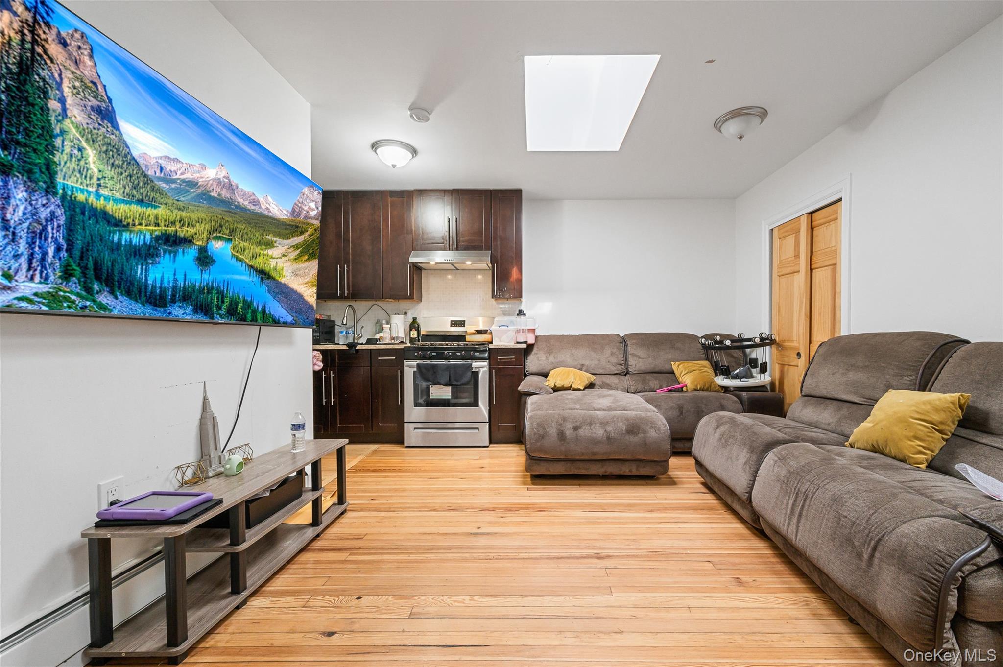 #13 photo, 74-25 93rd Avenue, クイーンズ区 Woodhaven , NY 11421