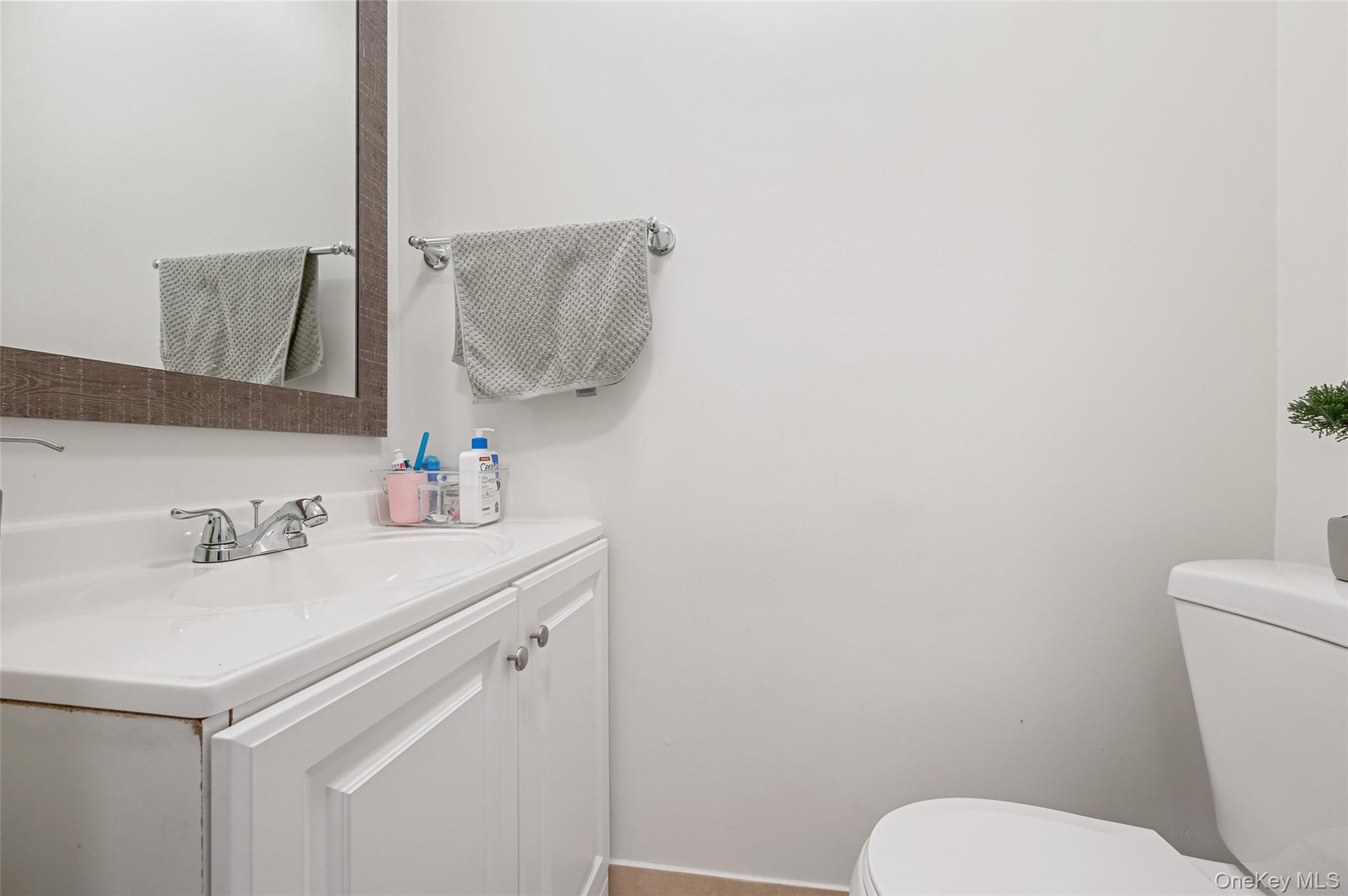 #9 photo, 74-25 93rd Avenue, クイーンズ区 Woodhaven , NY 11421