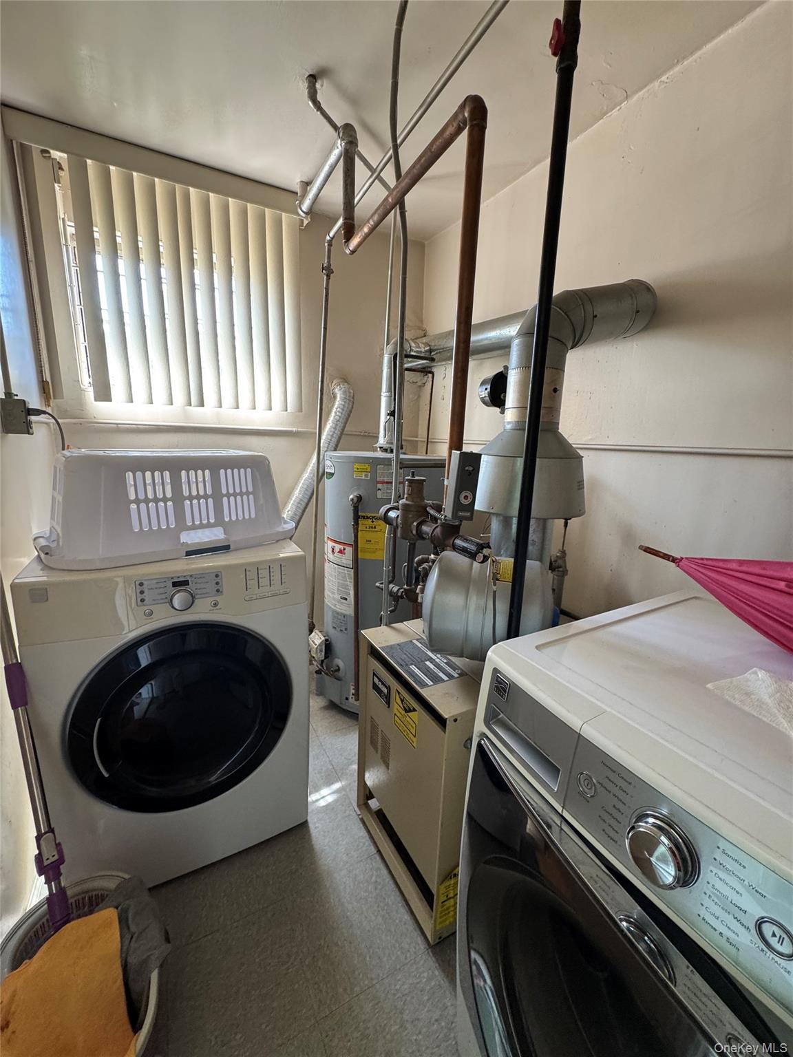 #2 photo, 33-42 150 Street, クイーンズ区 Flushing , NY 11354