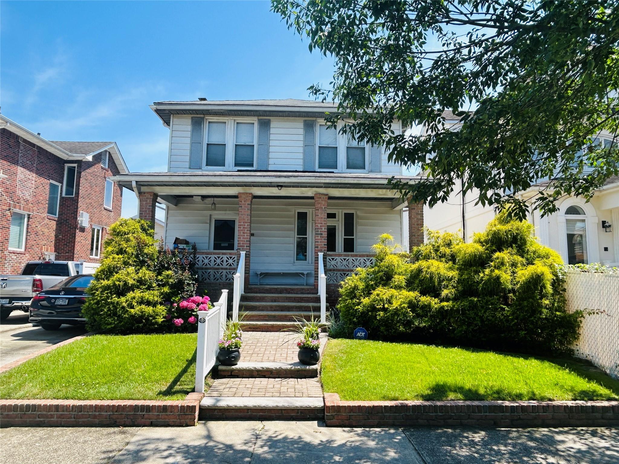 #1 photo, 144-11 Newport Avenue, 皇后區 Belle Harbor , NY 11694