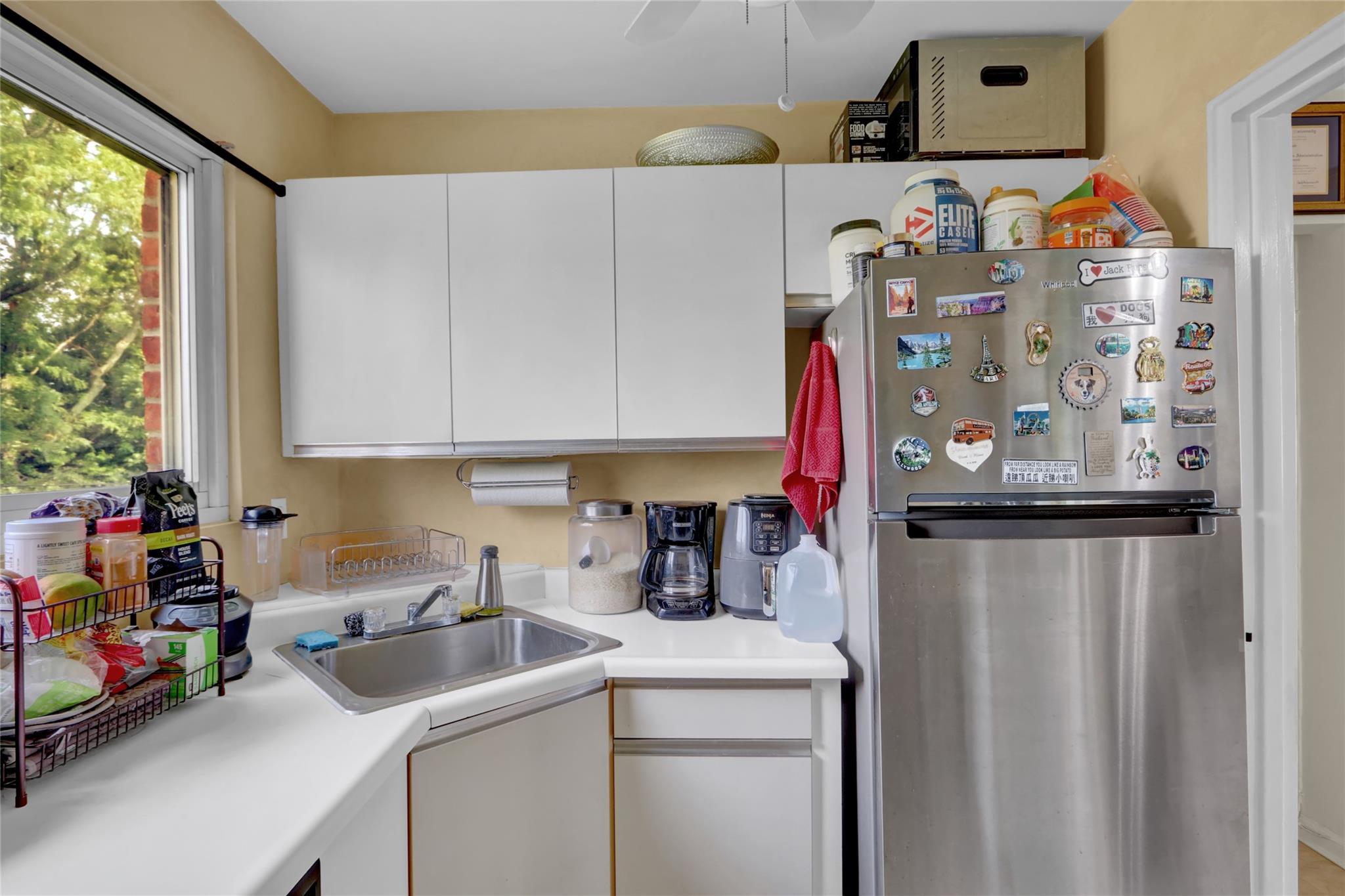 #5 photo, 1061 Fenwood Dr, Valley Stream , NY 11580