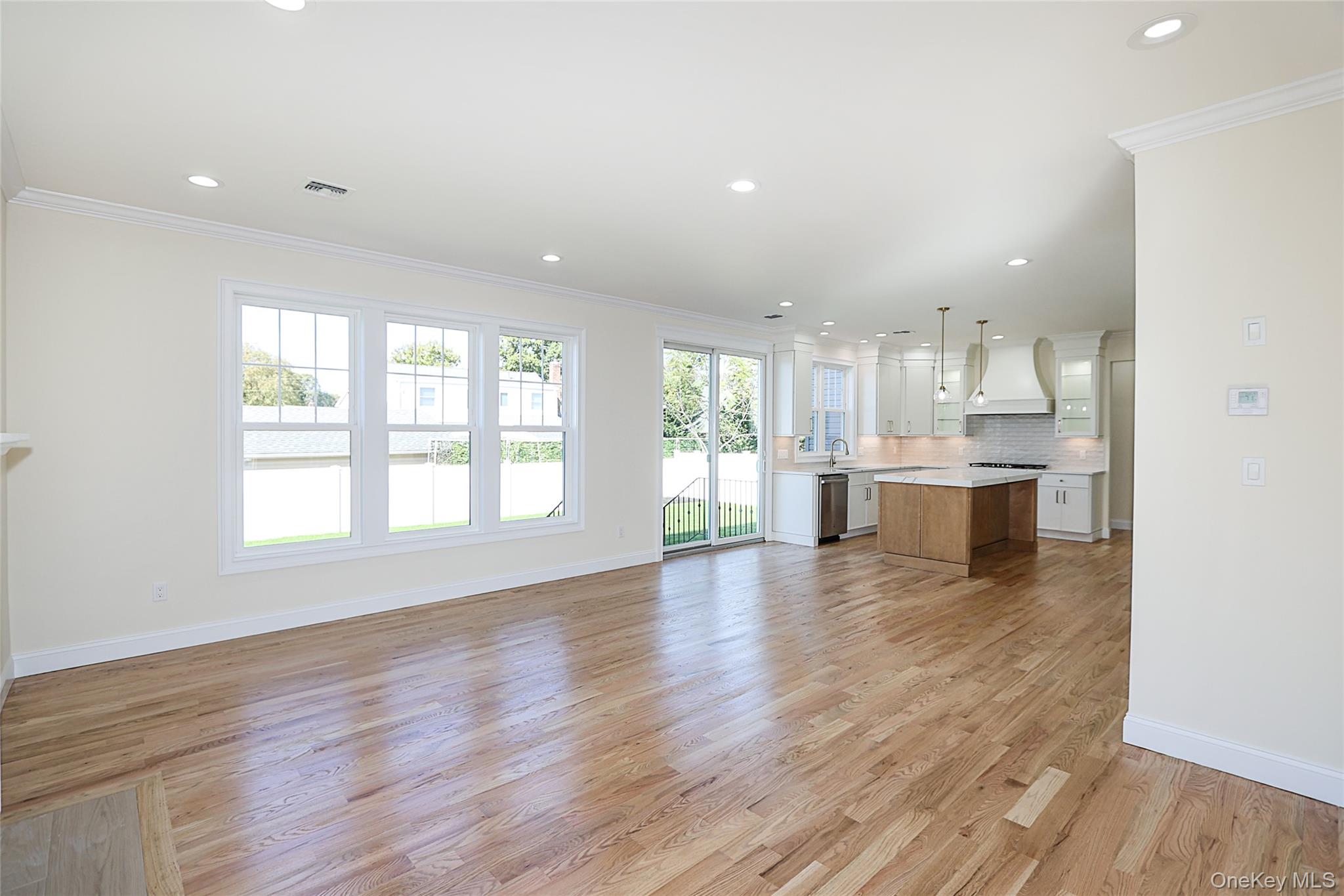 #8 photo, 1772 Rose Street, ナッソー郡 Merrick , NY 11566