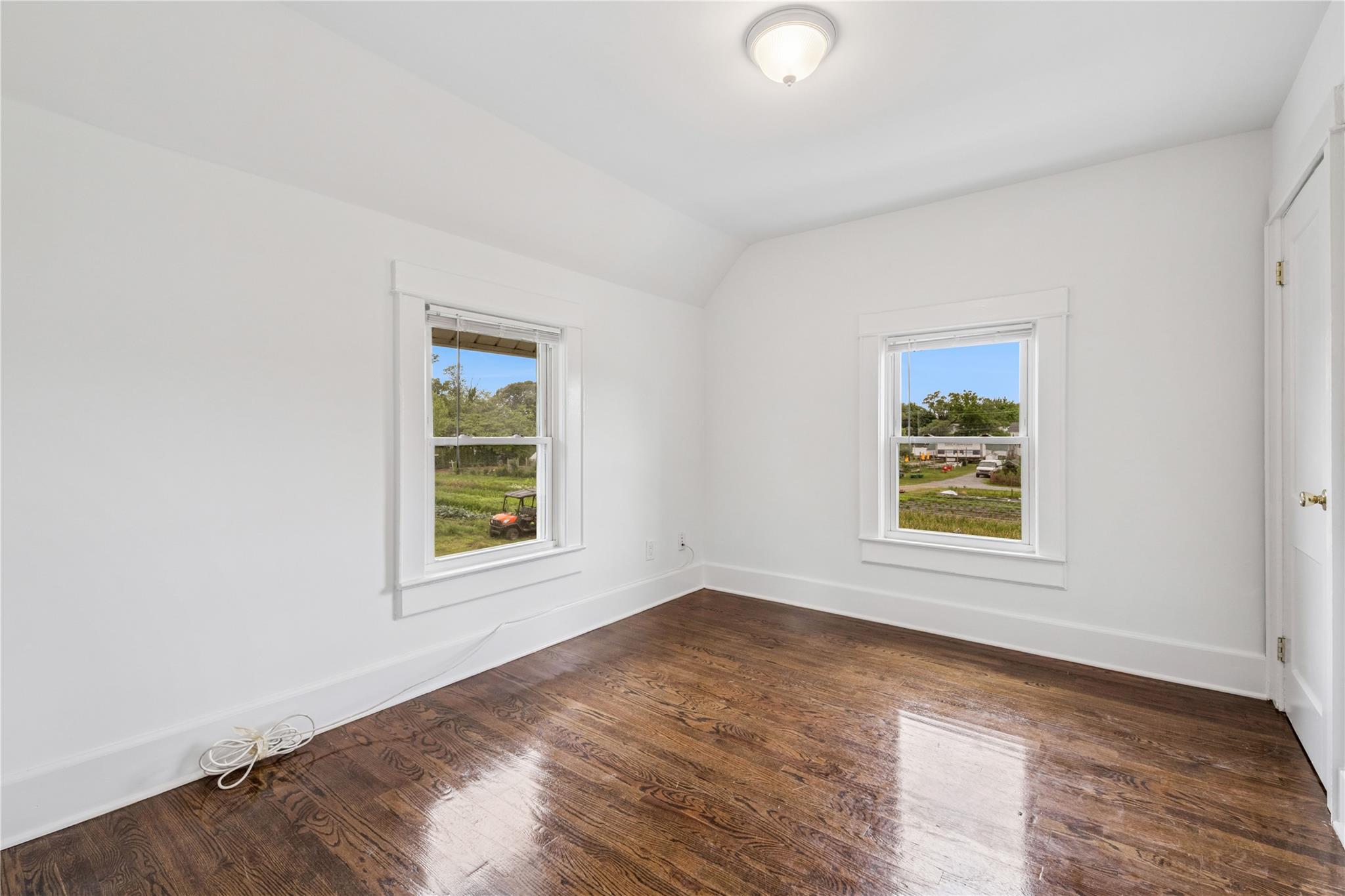 #17 photo, 401 Ocean Avenue, ナッソー郡 Malverne , NY 11565