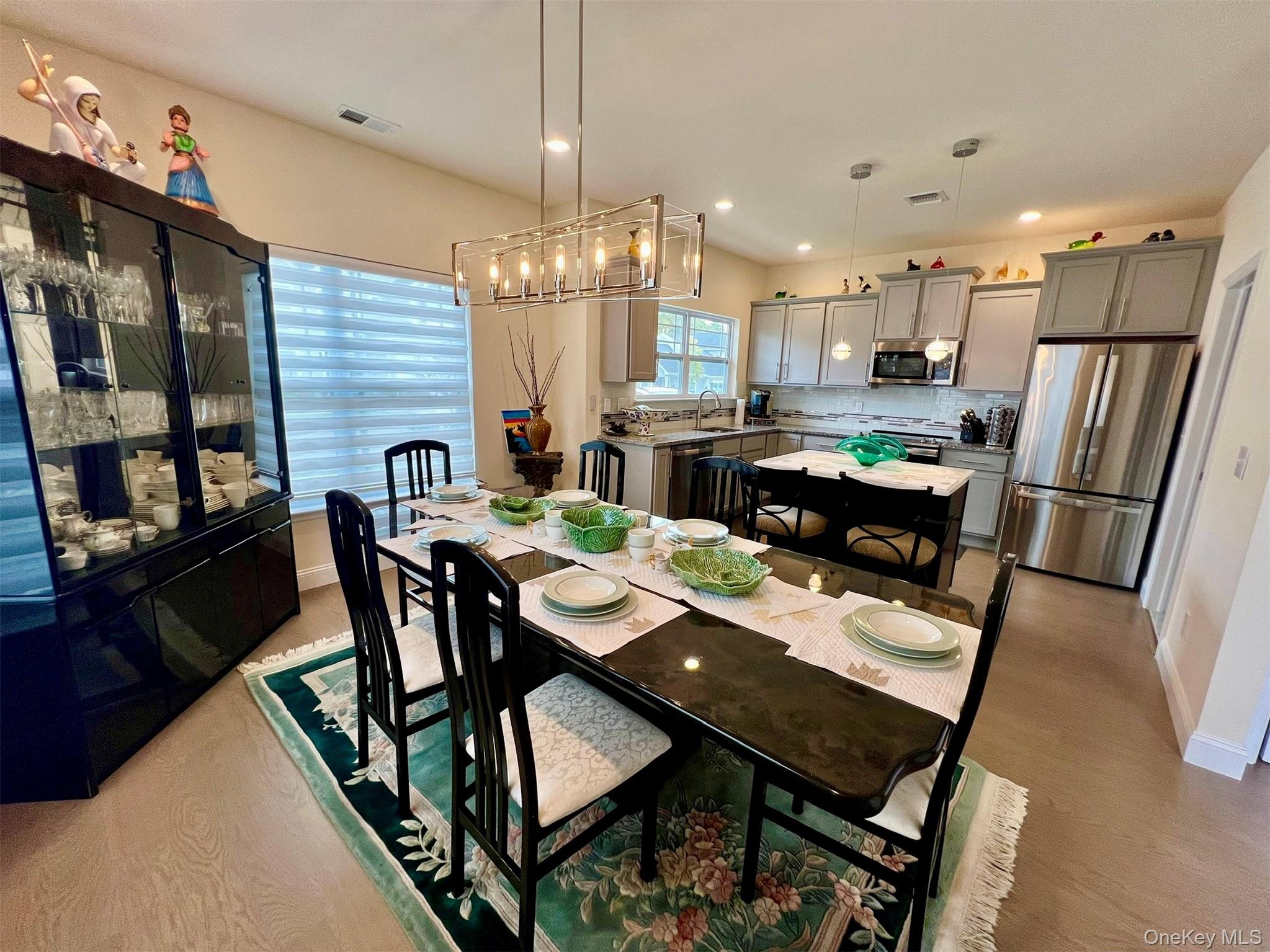 #19 photo, 37 Willow Circle, サフォーク郡 Coram , NY 11727