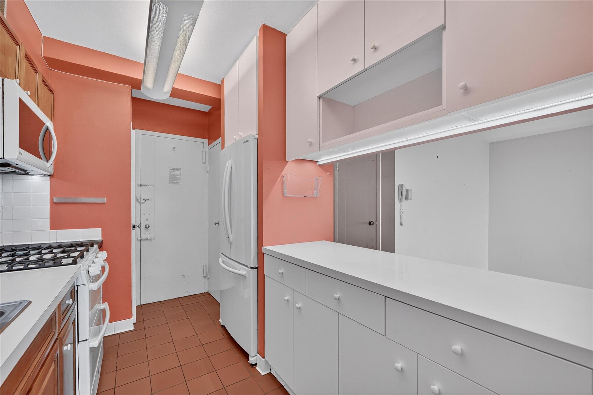 #10 photo, 6 Fordham Hill Oval, ブロンクス区 Bronx , NY 10468