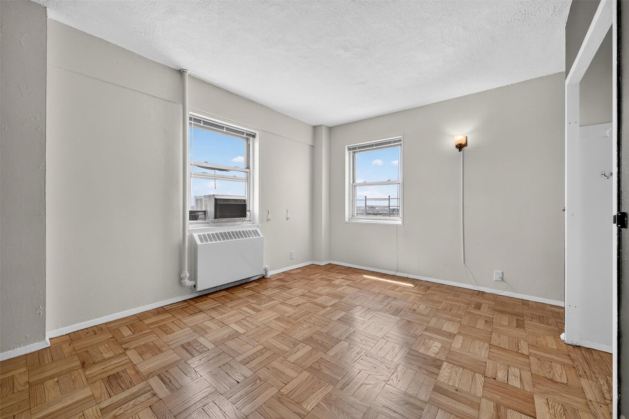 #15 photo, 6 Fordham Hill Oval, ブロンクス区 Bronx , NY 10468