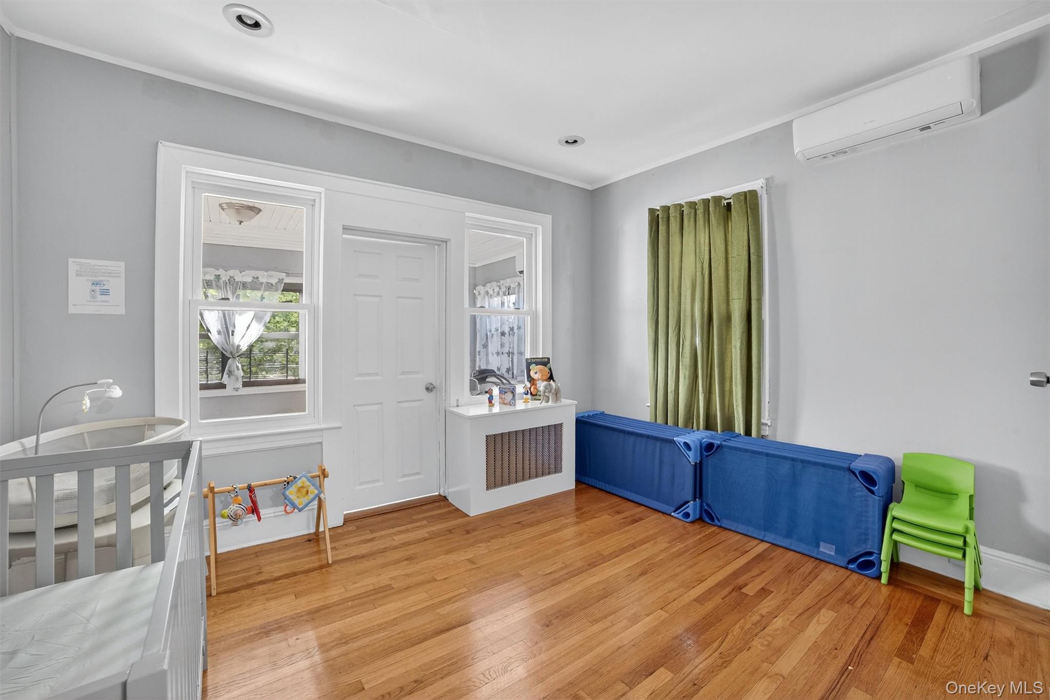 #12 photo, 439 S 7th Avenue, Mount Vernon , NY 10550