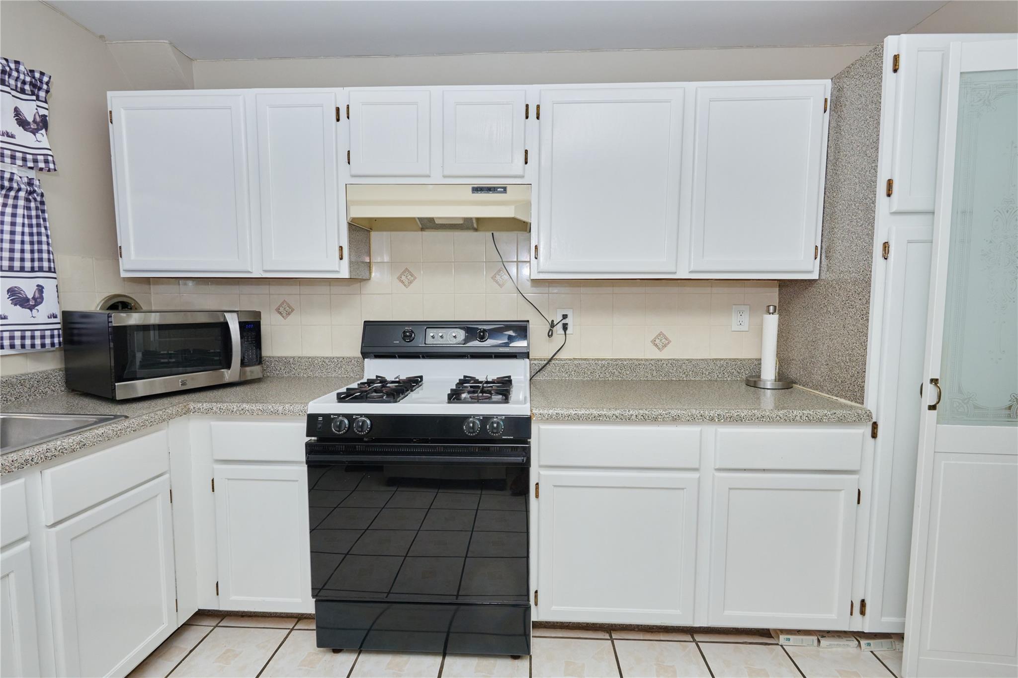 #12 photo, 112 N Columbus Avenue, Mount Vernon , NY 10553