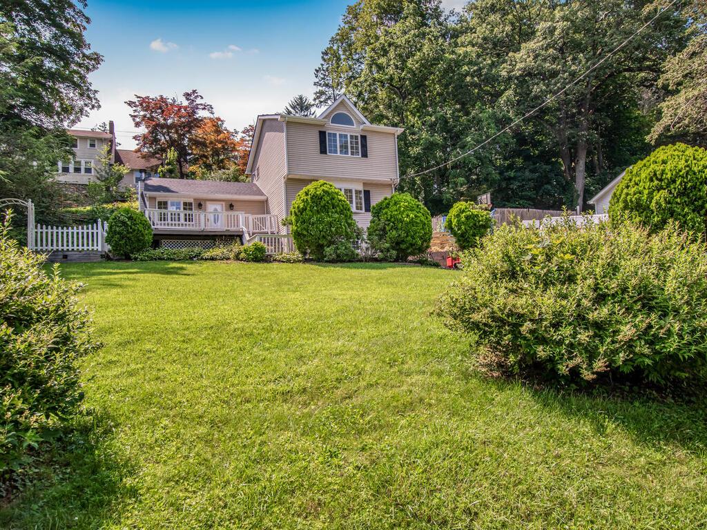 #1 photo, 17 Shenorock Drive, 紐約州 Yorktown Heights , NY 10598
