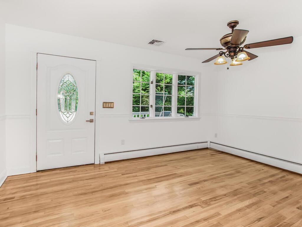 #3 photo, 17 Shenorock Drive, Yorktown Heights , NY 10598