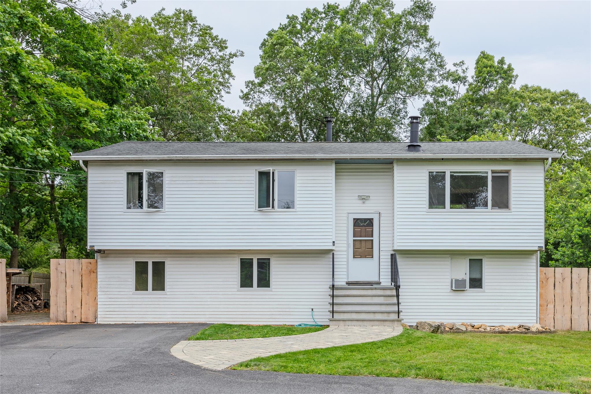 #1 photo, 112 Middle Island Boulevard, Middle Island , NY 11953