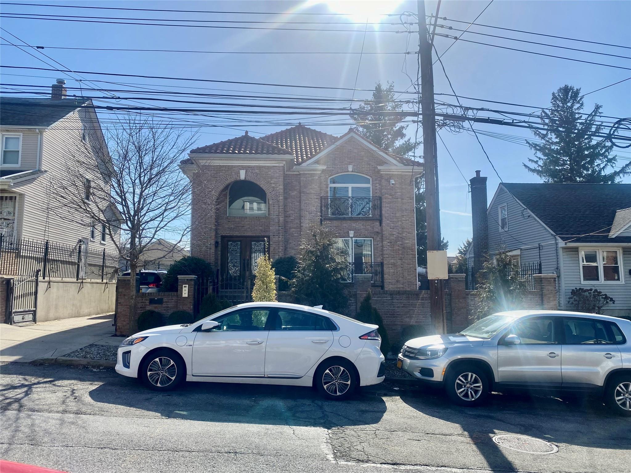 #1 photo, 145-24 19th Avenue, 皇后區 白石鎮 Whitestone , NY 11357