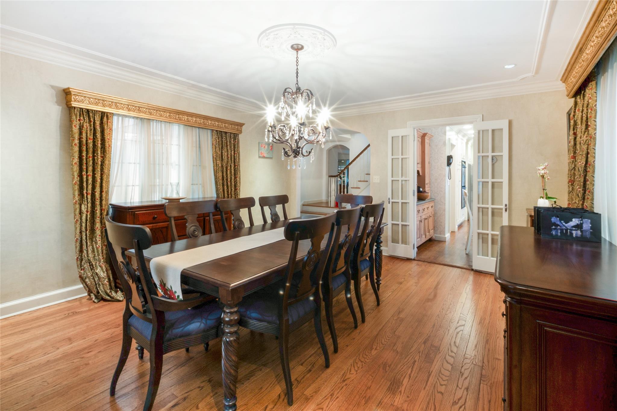 #11 photo, 20 Sussex Road, ナッソー郡 Great Neck , NY 11020