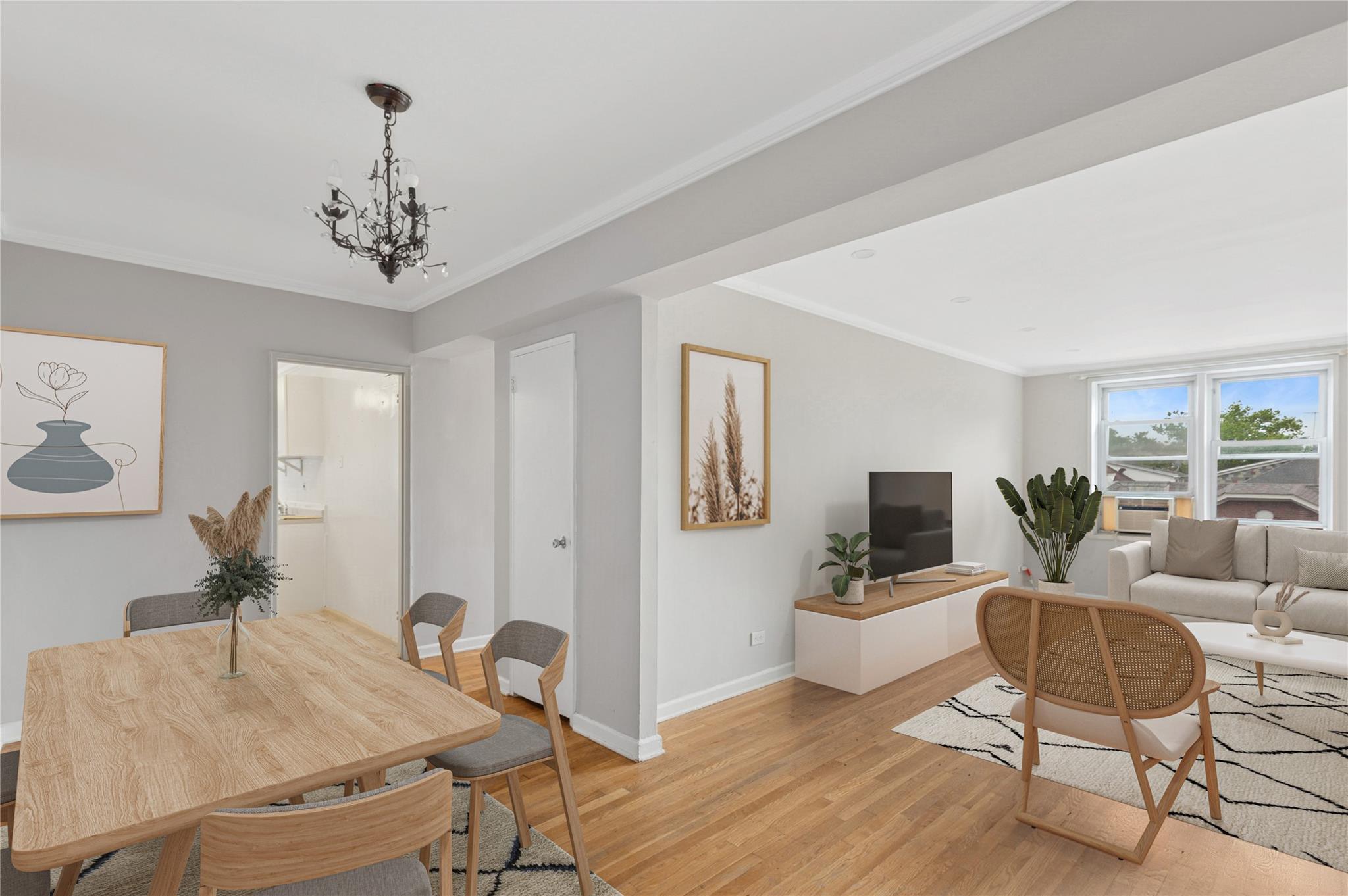 #1 photo, 33-25 90 Street, 皇后區 傑克遜高地 Jackson Heights , NY 11372