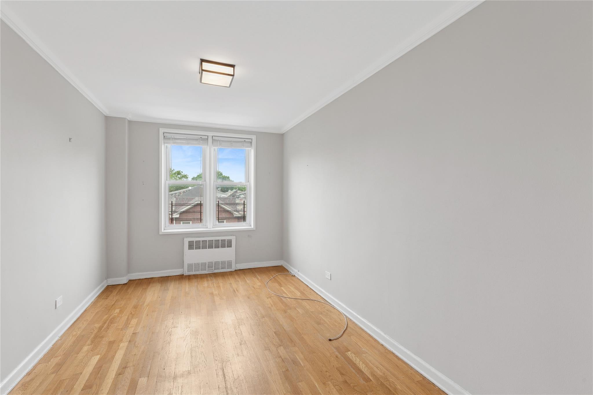 #11 photo, 33-25 90 Street, 皇后區 傑克遜高地 Jackson Heights , NY 11372