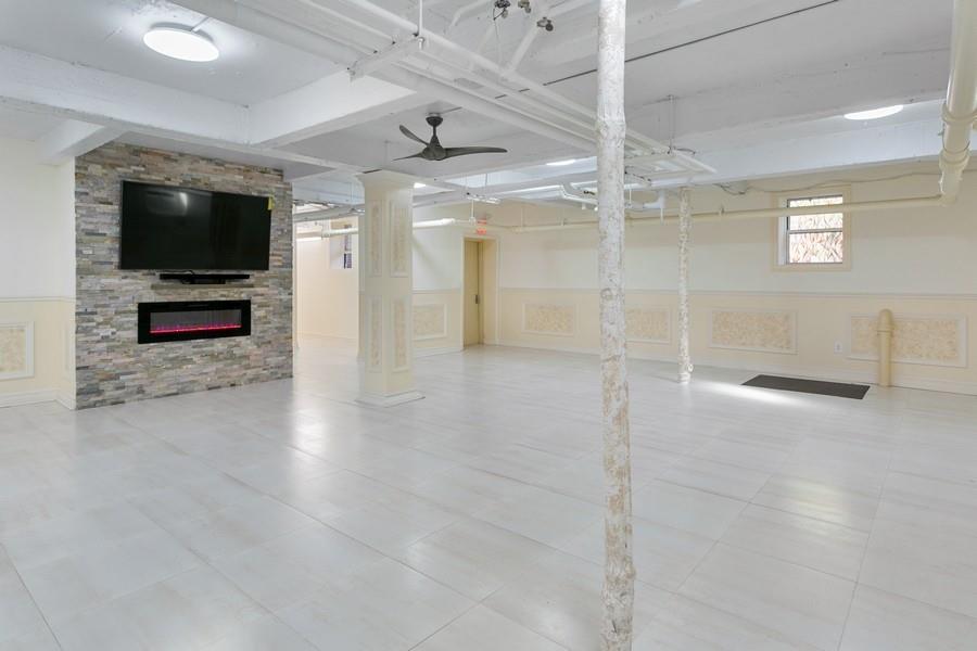 #18 photo, 33-25 90 Street, 皇后區 傑克遜高地 Jackson Heights , NY 11372