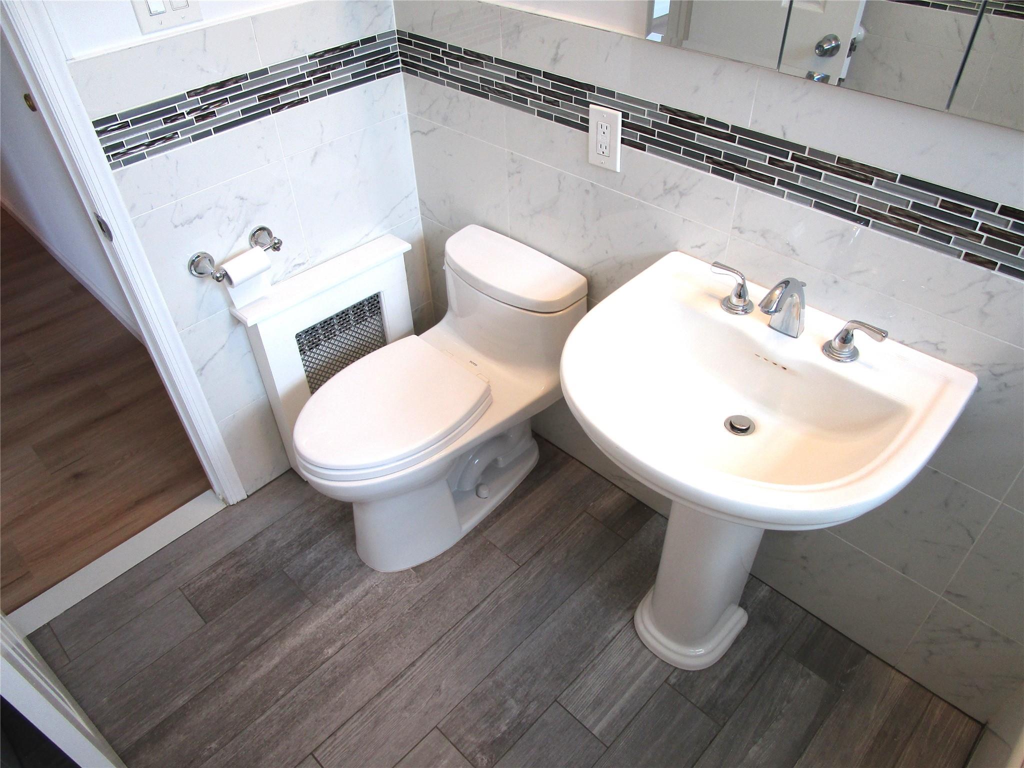 #19 photo, 324 Post Avenue, ナッソー郡 Westbury , NY 11590