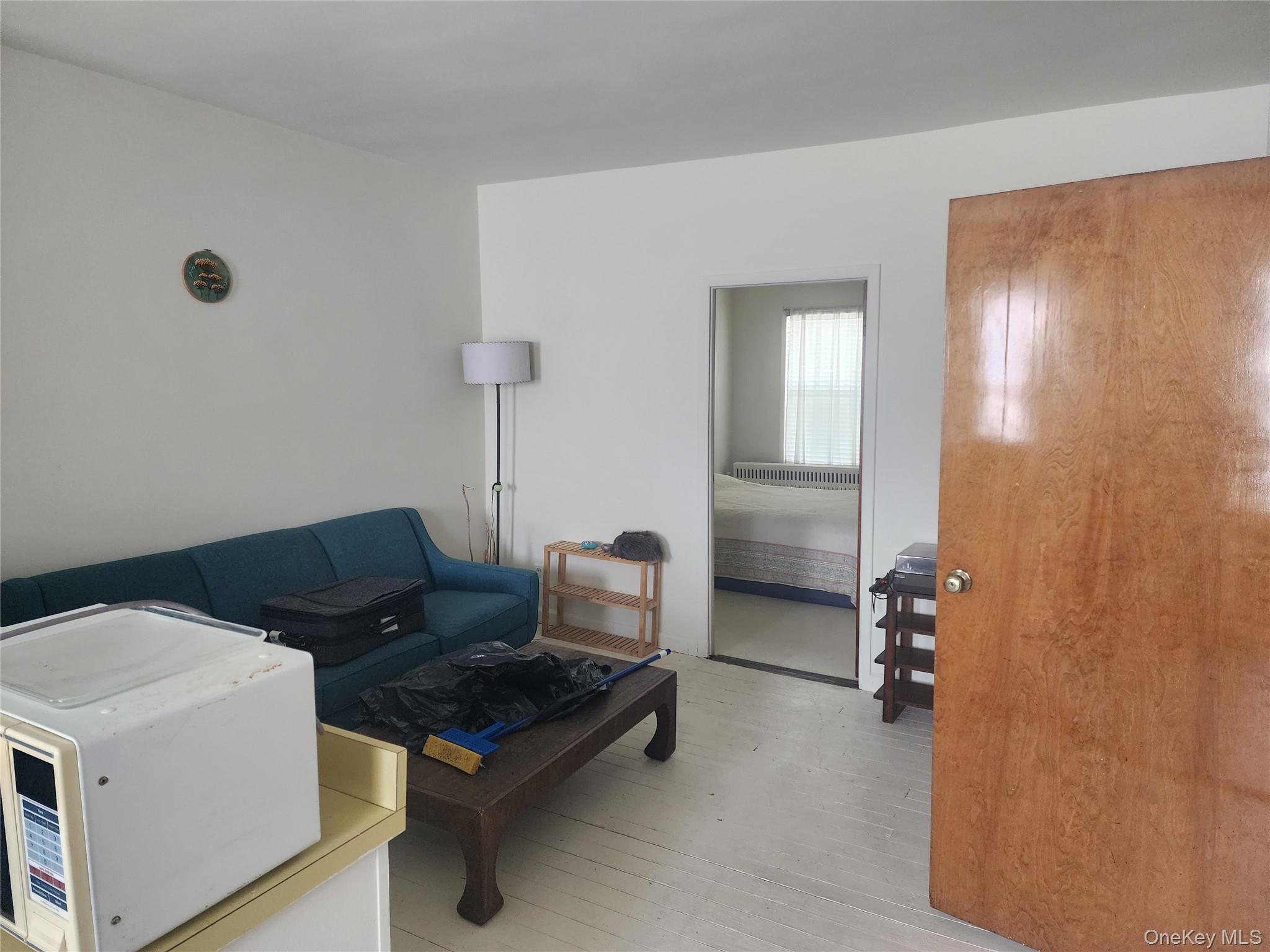 #4 photo, 40 Powers Street, Brooklyn , NY 11211