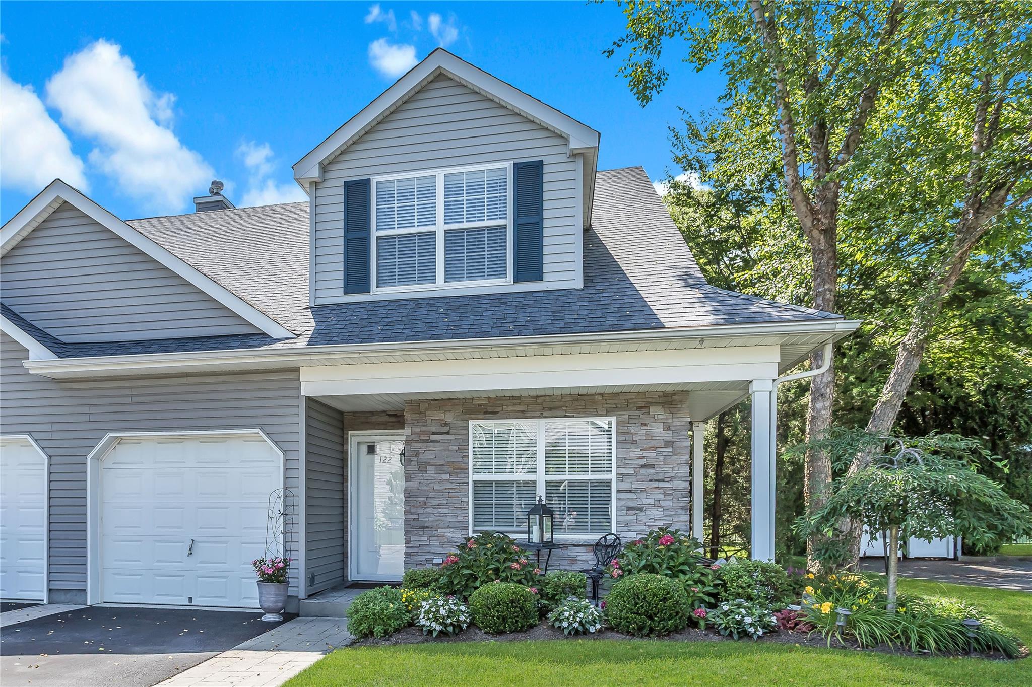 #1 photo, 122 Maya Circle, Central Islip , NY 11722
