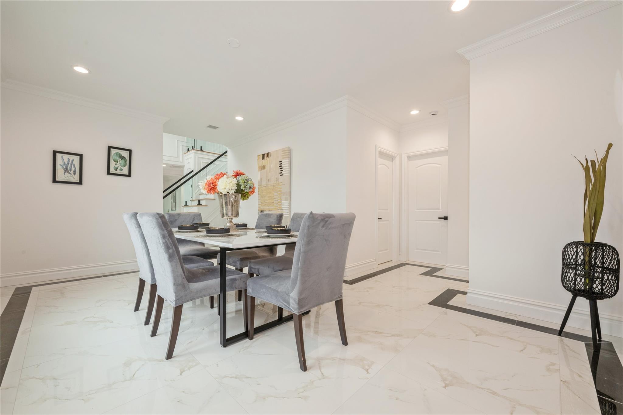 #11 photo, 52 Cortland Ave, ナッソー郡 Hicksville , NY 11801