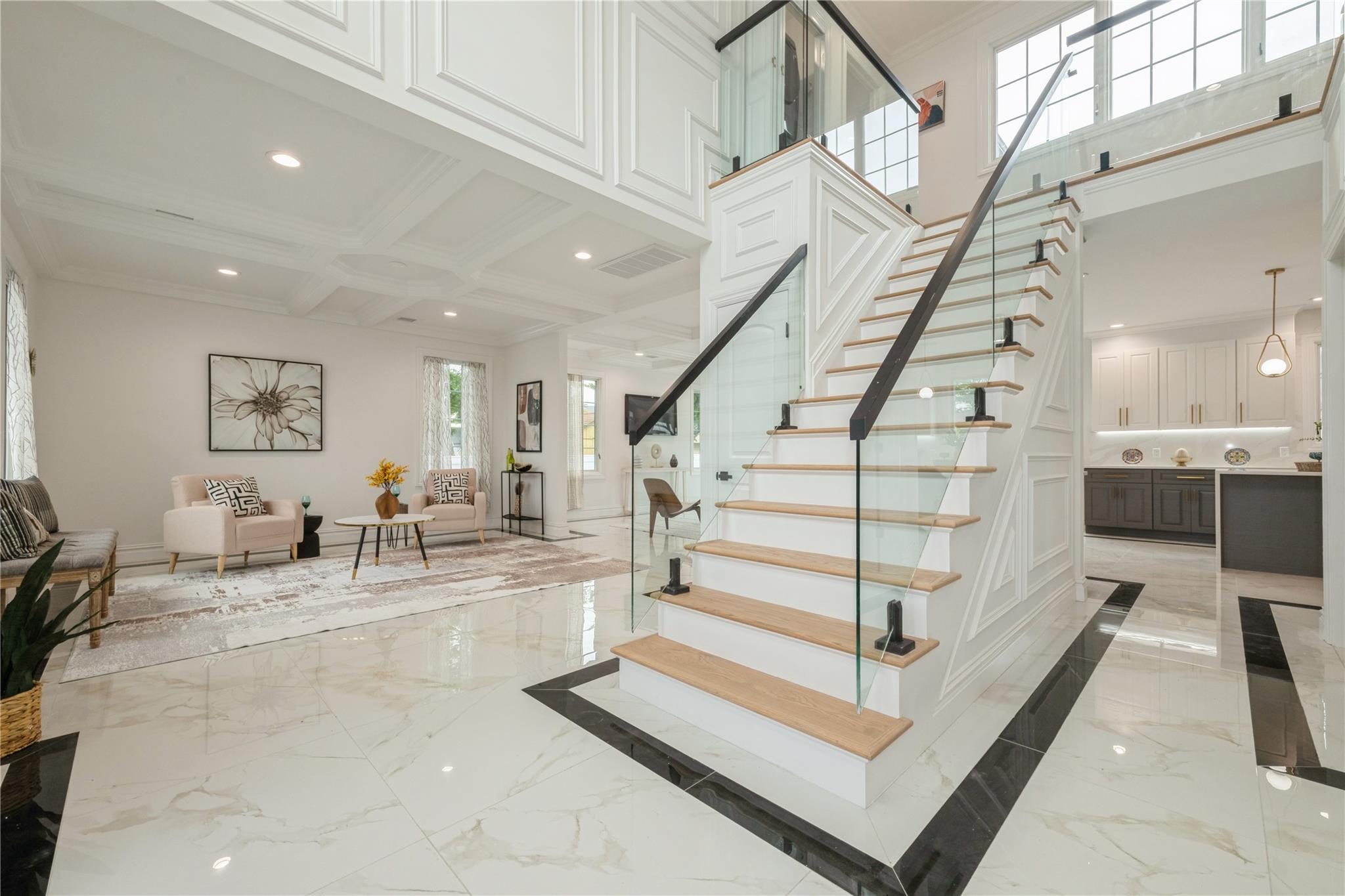 #3 photo, 52 Cortland Ave, ナッソー郡 Hicksville , NY 11801