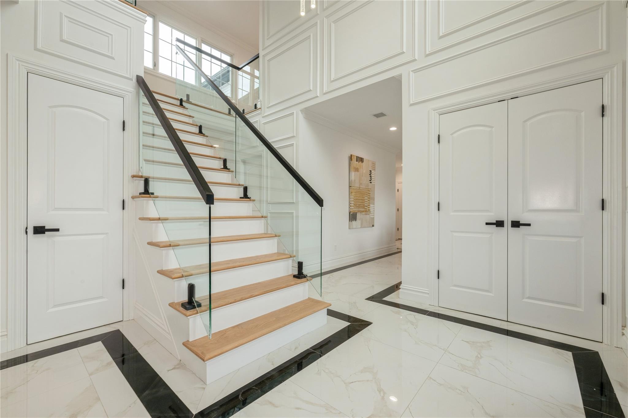 #4 photo, 52 Cortland Ave, ナッソー郡 Hicksville , NY 11801