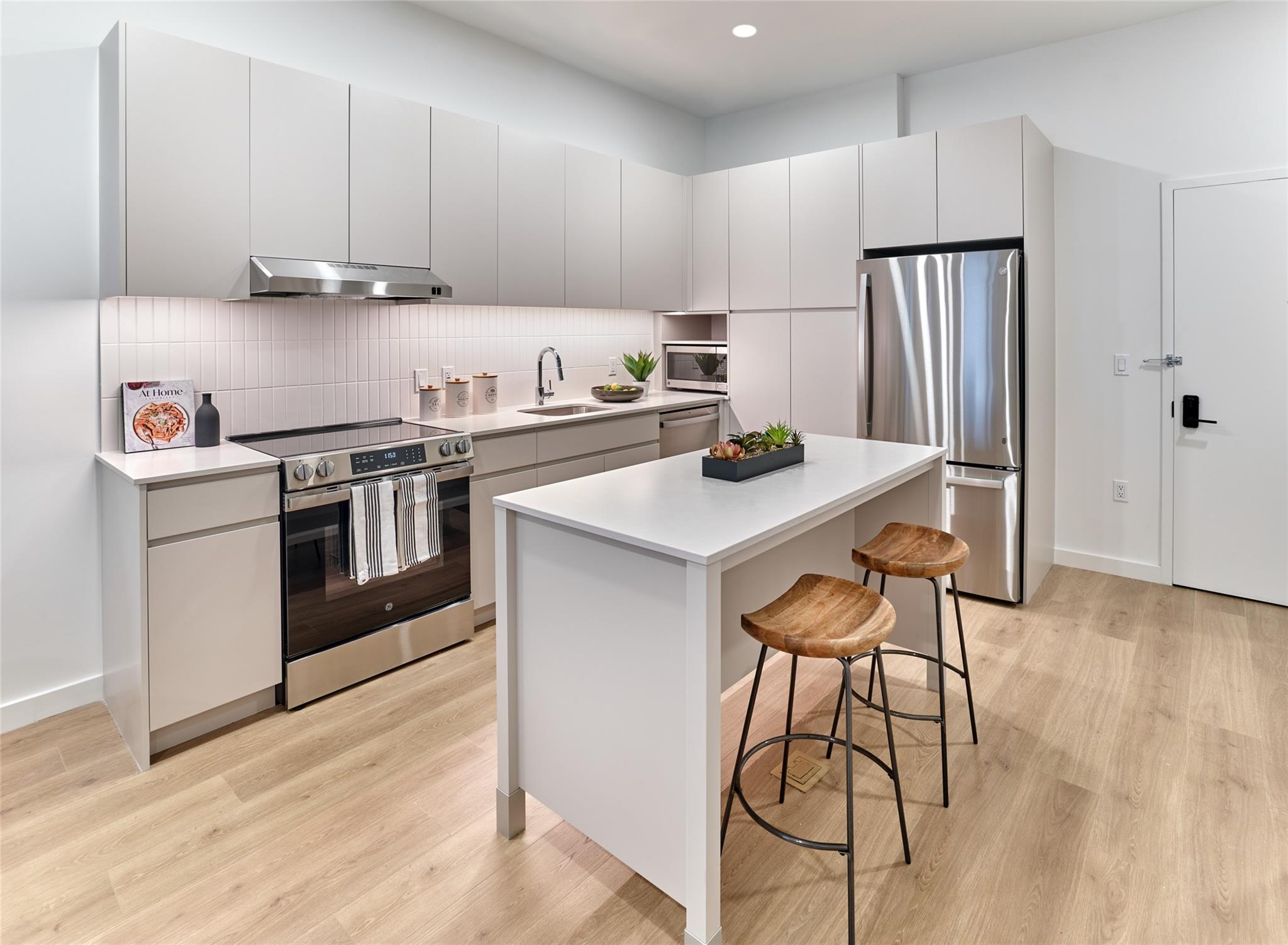 #3 photo, 47 Broadway, ナッソー郡 Lynbrook , NY 11563