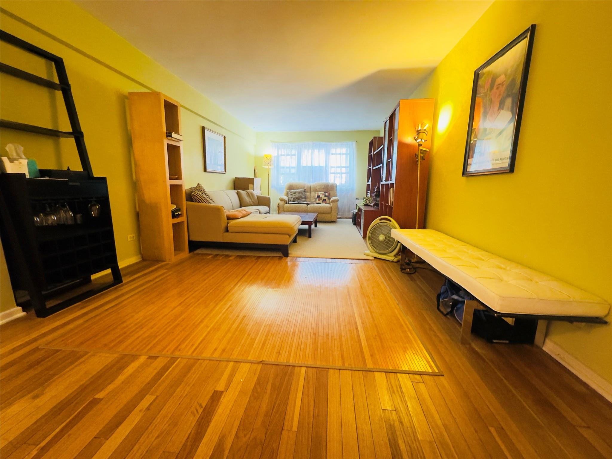 #7 photo, 13825 31st Drive, クイーンズ区 Flushing , NY 11354