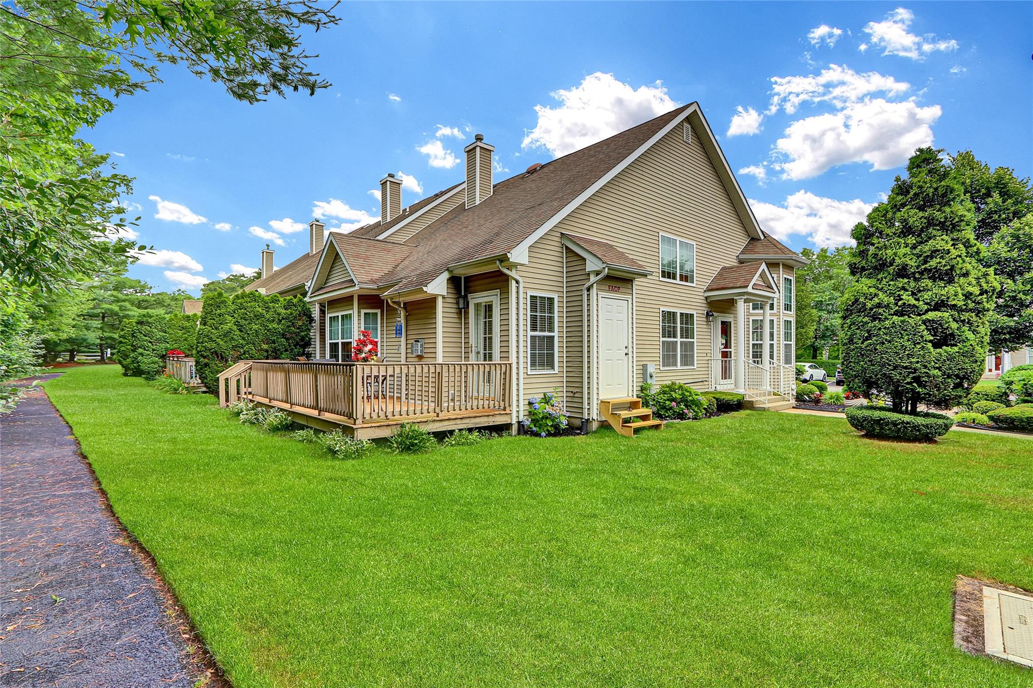 #9 photo, 7 Halley Lane, Miller Place , NY 11764