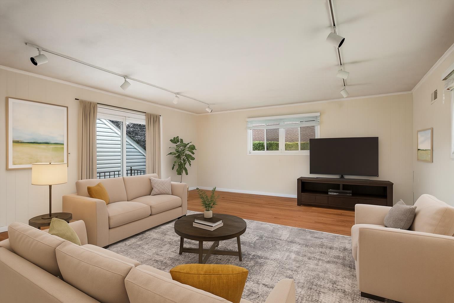 #15 photo, 1901 New Hyde Park Road, ナッソー郡 New Hyde Park , NY 11040