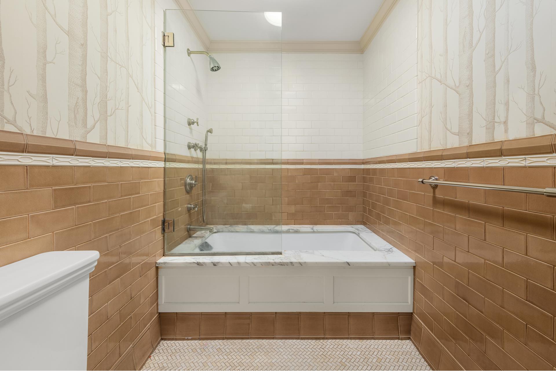 #1 photo, 27 W 72ND Street, Upper West Side , NY 10023