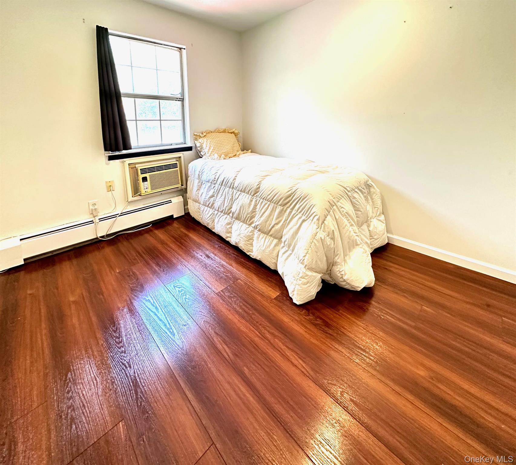 #13 photo, 76 Yorkshire Drive, Suffern , NY 10901