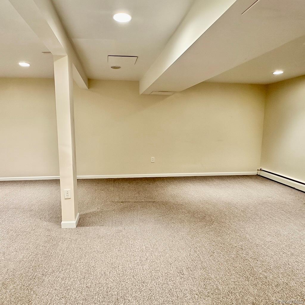 #14 photo, 76 Yorkshire Drive, Suffern , NY 10901