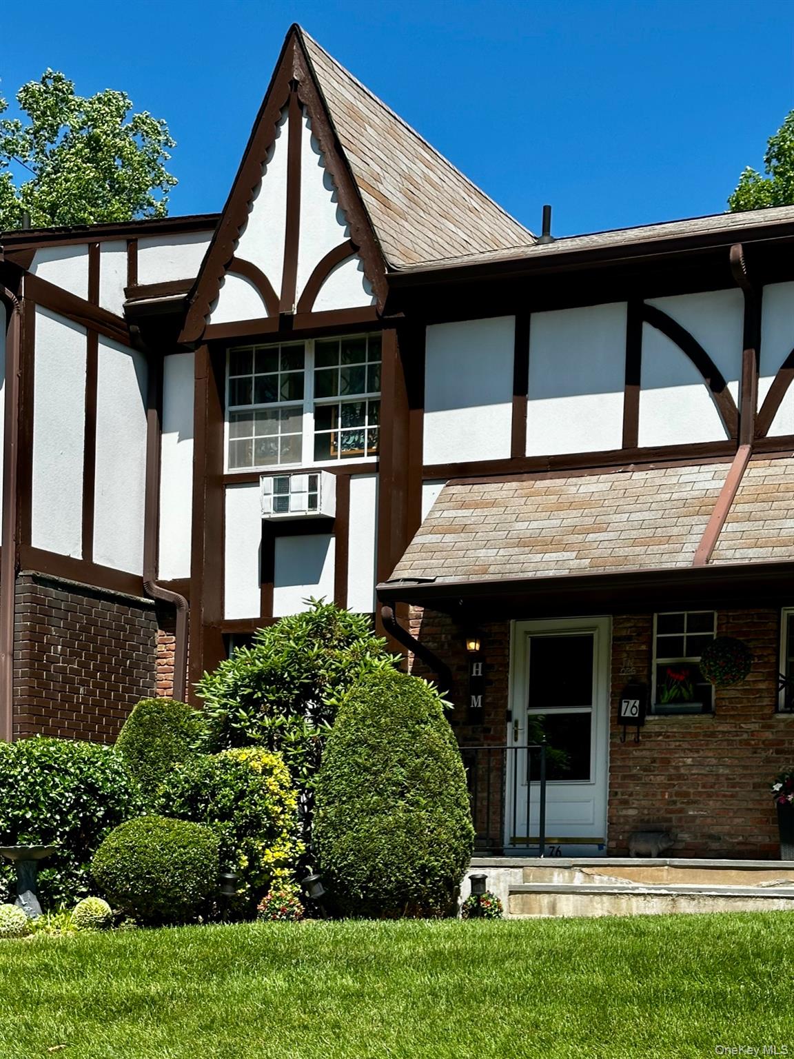 #2 photo, 76 Yorkshire Drive, Suffern , NY 10901