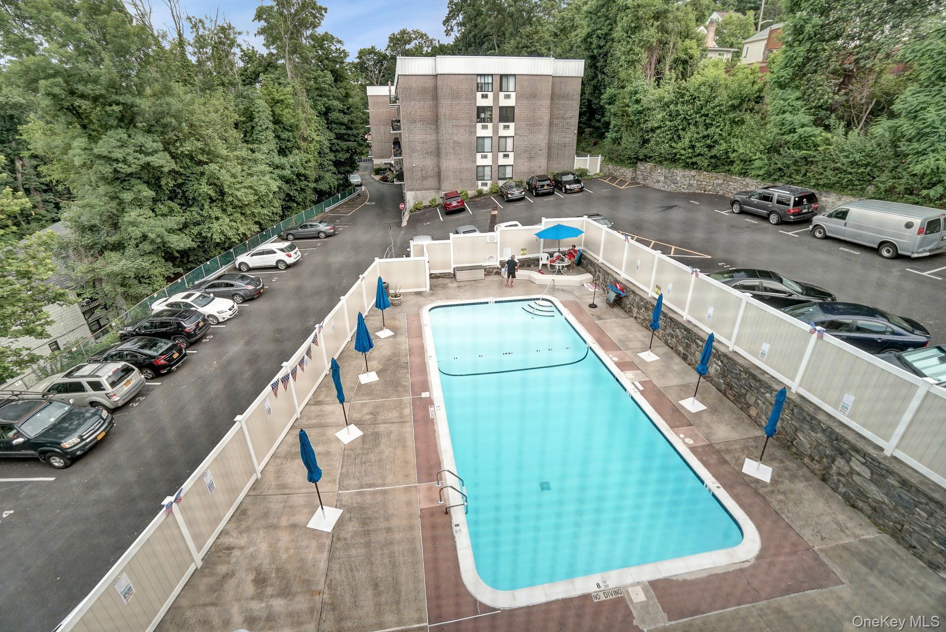 #20 photo, 128 Colonial Parkway, Yonkers , NY 10710