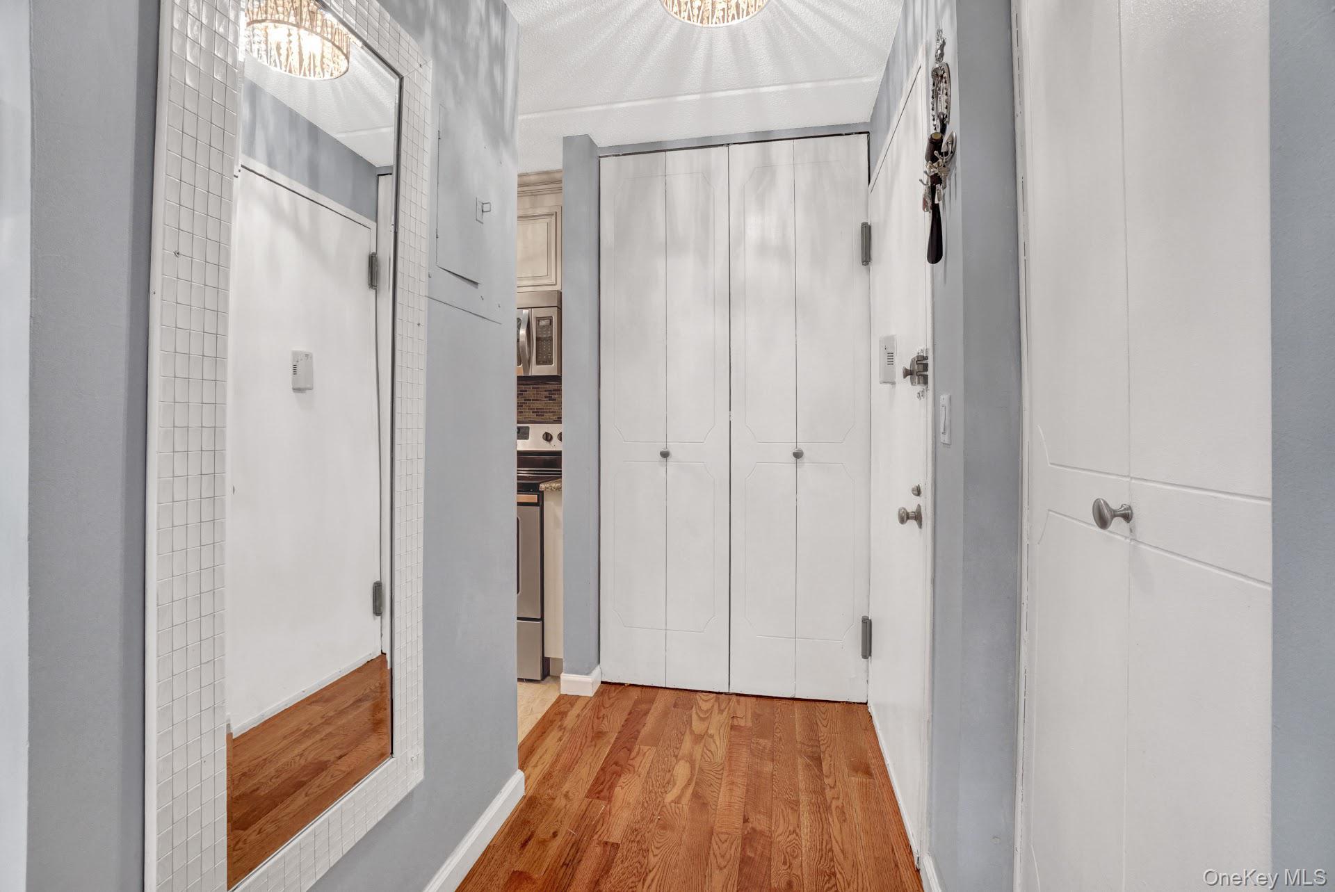 #5 photo, 128 Colonial Parkway, Yonkers , NY 10710