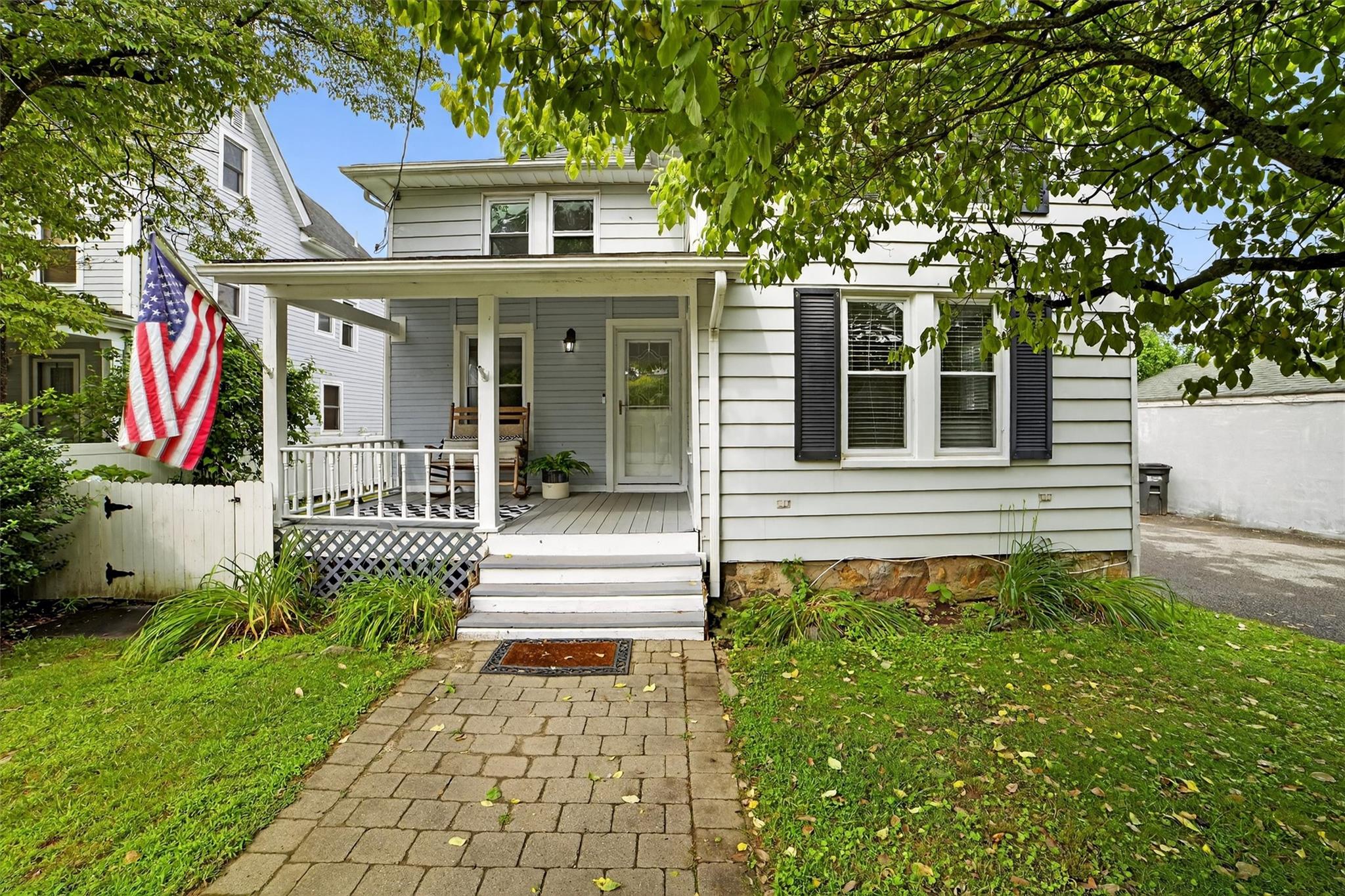 #1 photo, 1777 Central Street, 紐約州 Yorktown Heights , NY 10598