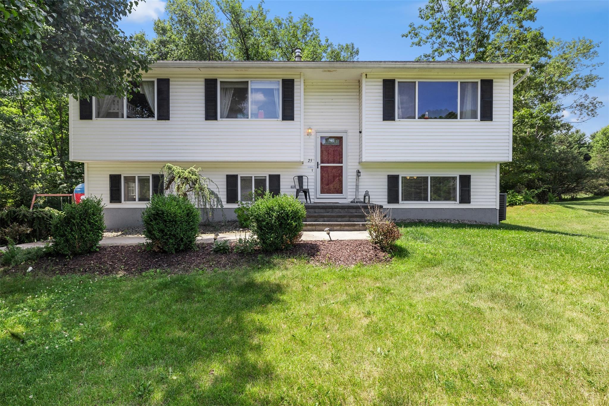 #1 photo, 25 Terbar Loop, New Paltz , NY 12561