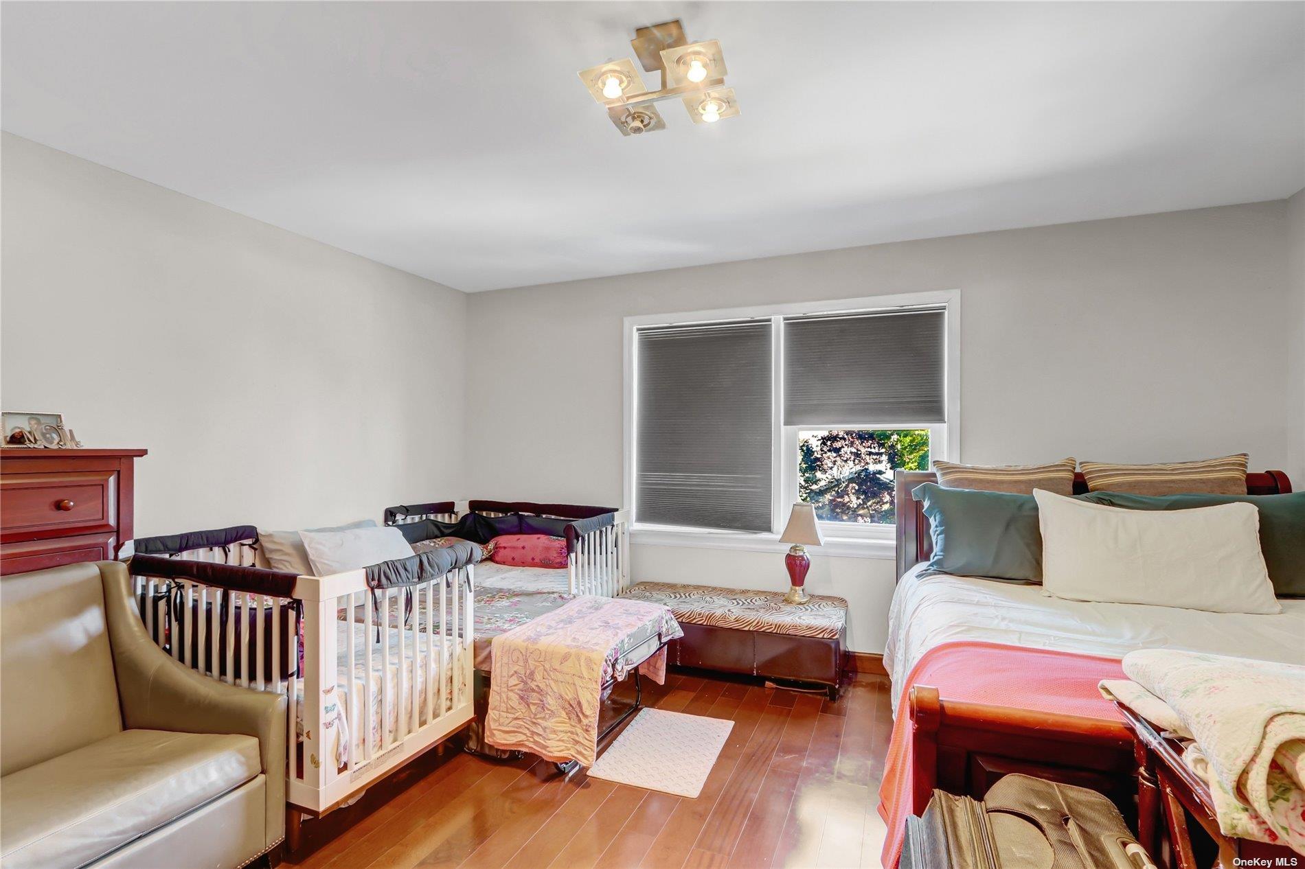 #8 photo, 84-96 Austin Street, クイーンズ区 Kew Gardens , NY 11415