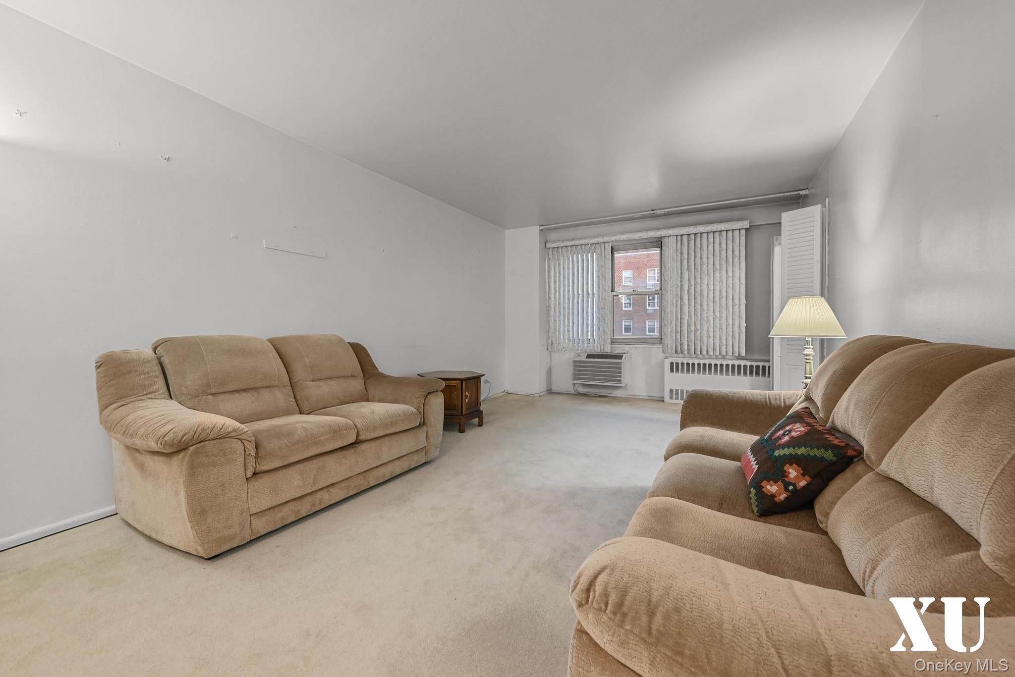 #1 photo, 43-10 Kissena Boulevard, クイーンズ区 Flushing , NY 11355