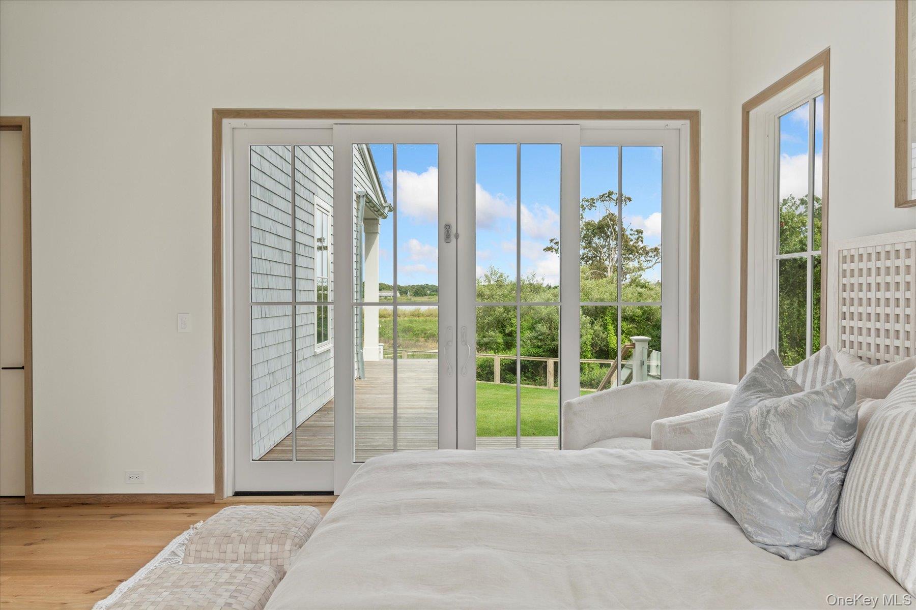 #20 photo, 551 Main Street, サフォーク郡 Quiogue , NY 11978