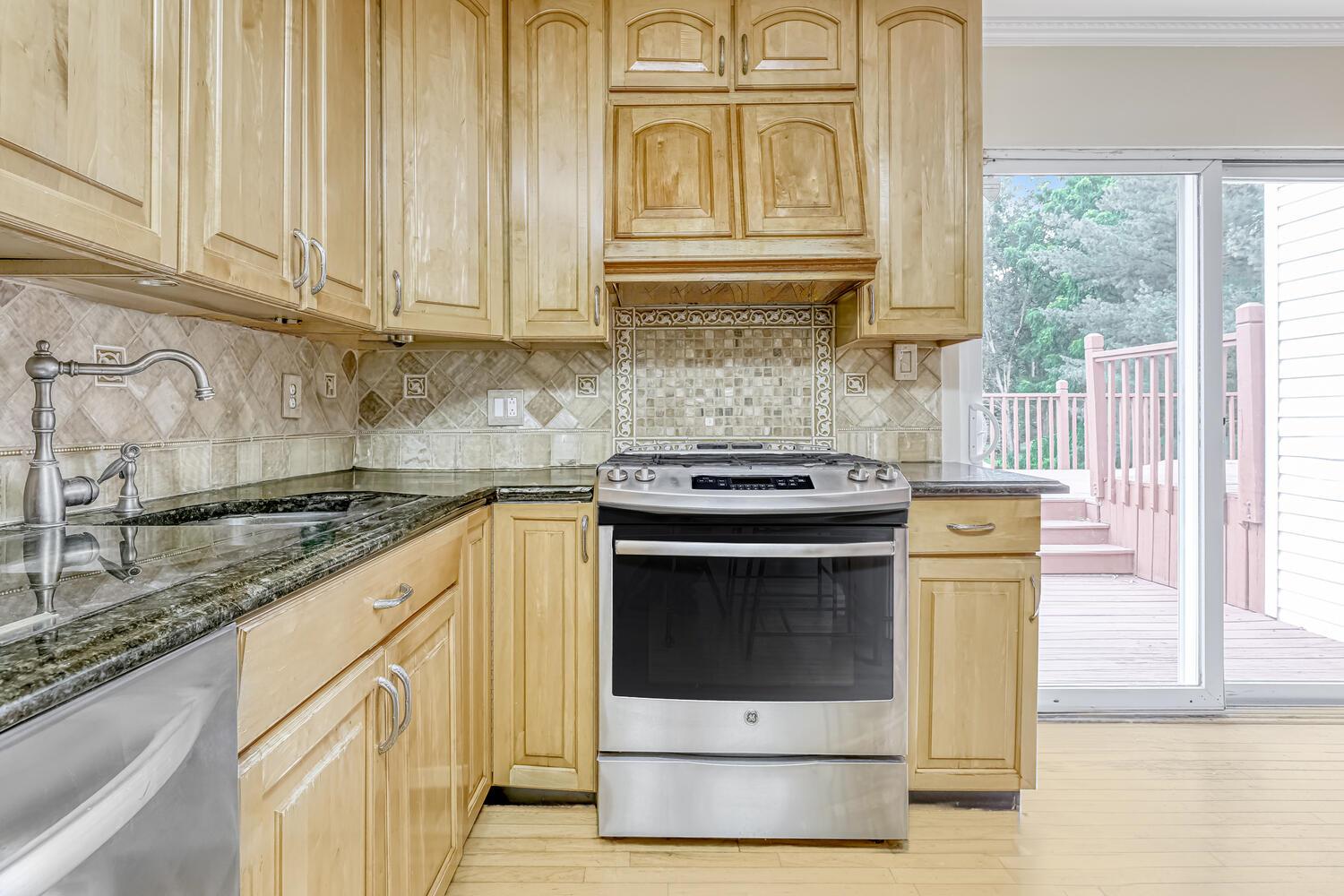 #17 photo, 28 Lime Kiln Road, Suffern , NY 10901