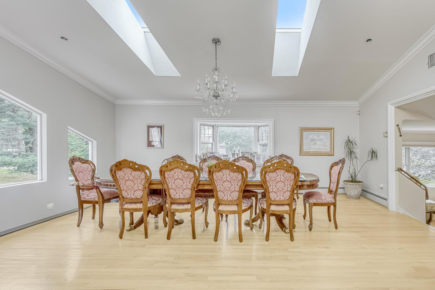 #19 photo, 28 Lime Kiln Road, Suffern , NY 10901