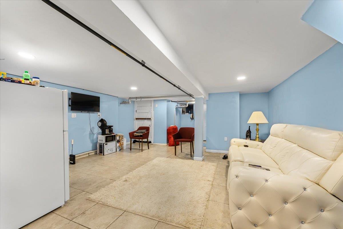 #11 photo, 1047 Trinity Avenue, Bronx , NY 10456