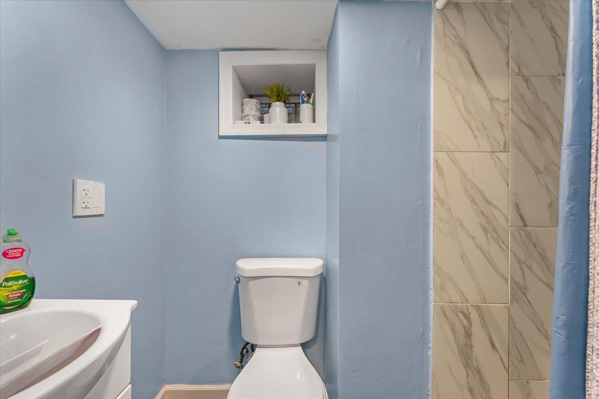 #13 photo, 1047 Trinity Avenue, Bronx , NY 10456