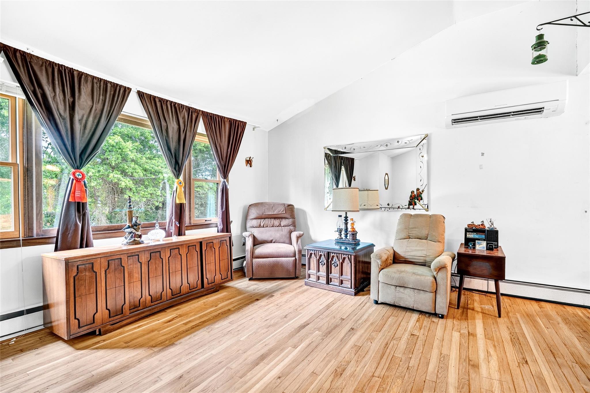 #13 photo, 408 Bull Road, Rock Tavern , NY 12575