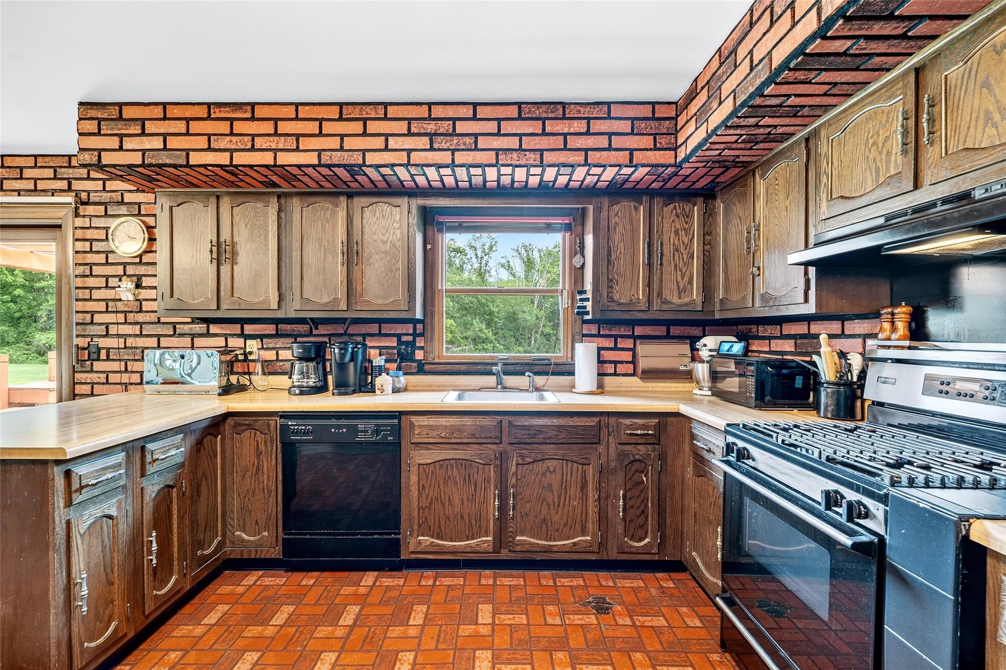 #18 photo, 408 Bull Road, Rock Tavern , NY 12575