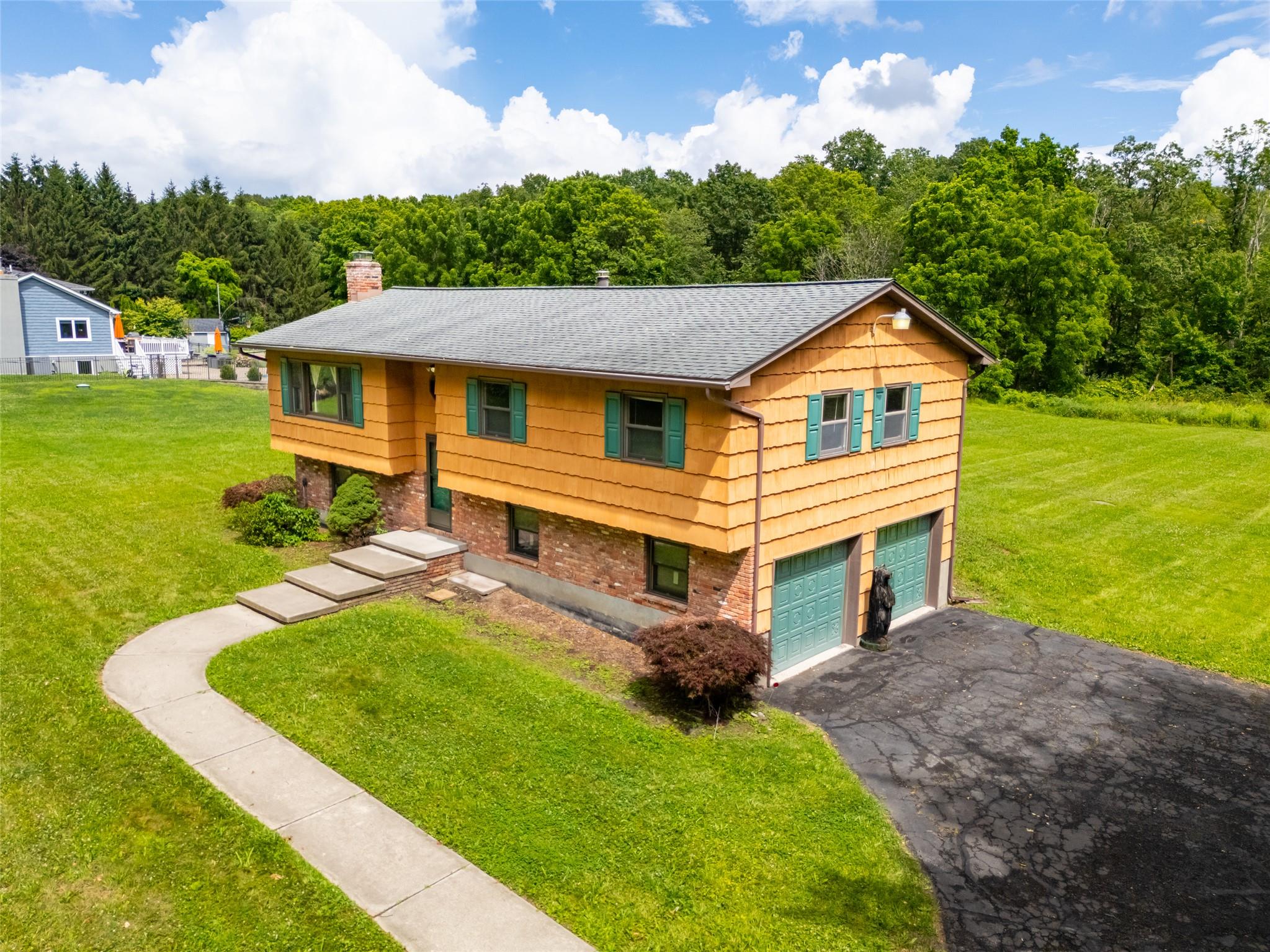 #5 photo, 408 Bull Road, Rock Tavern , NY 12575