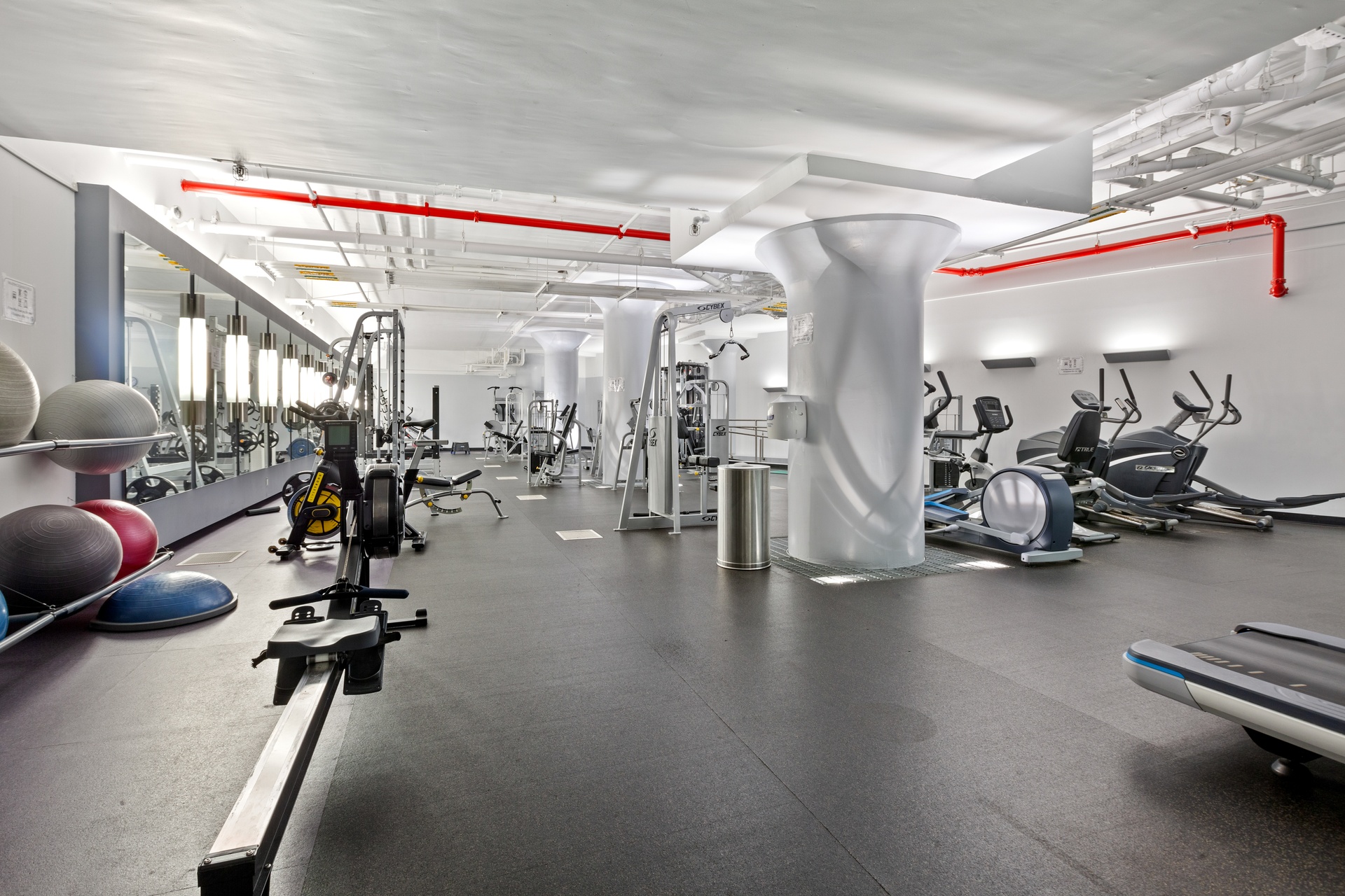 #18 photo, Court Square, クイーンズ区 Court Square , NY 11101