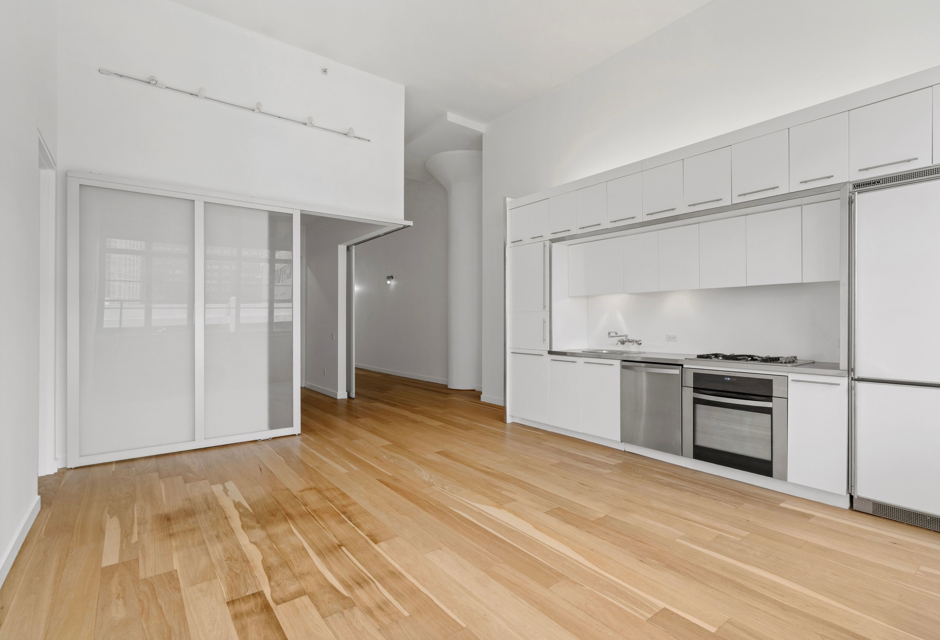 #7 photo, Court Square, クイーンズ区 Court Square , NY 11101